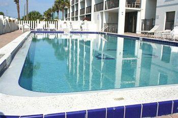 קייפ קנוורל Cape Winds Resort מראה חיצוני תמונה